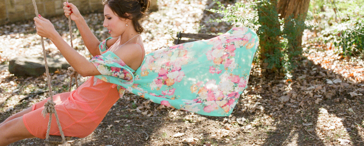 Outdoor boudoir session in Dallas Texas captured by Dallas photographer Jenny McCann.