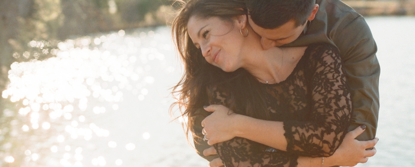 Engagement session by Dallas photographer, Jenny McCann.